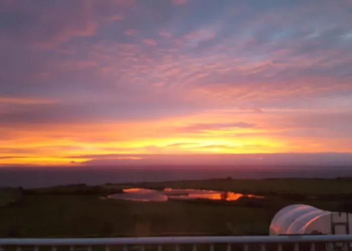 לינה וארוחת בוקר Sunrise View Castlemagee