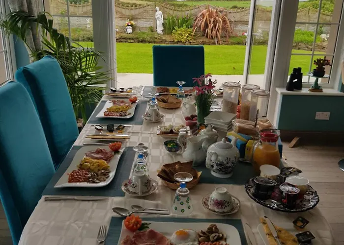 Sunrise View לינה וארוחת בוקר Castlemagee